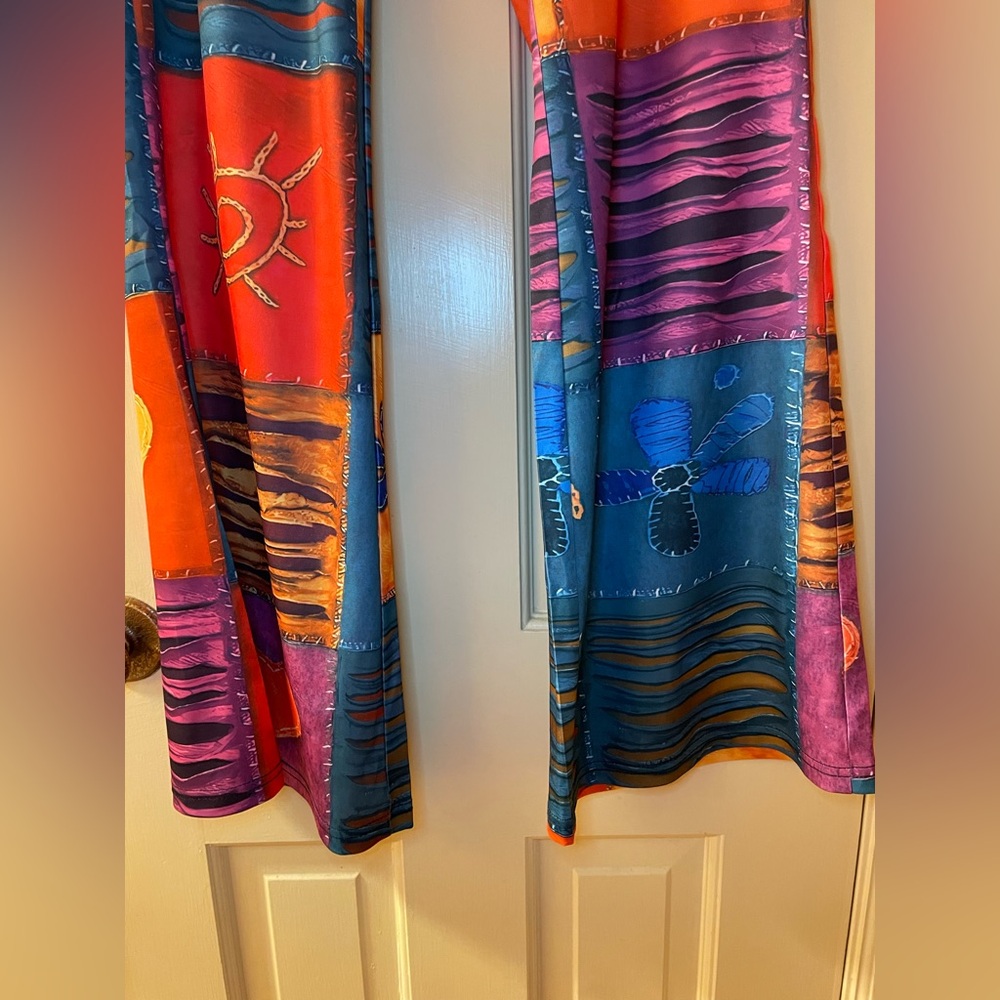 🆕🧡Colorful Patchwork Pants💙 - Picture 4 of 5